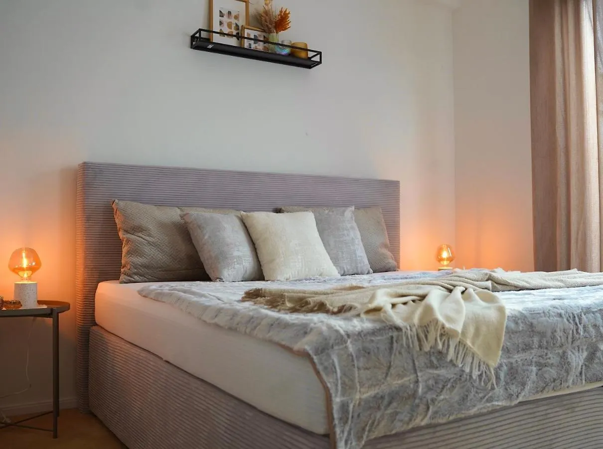 公寓 *Top Apartment* Beliebte Lage* In Duesseldorf